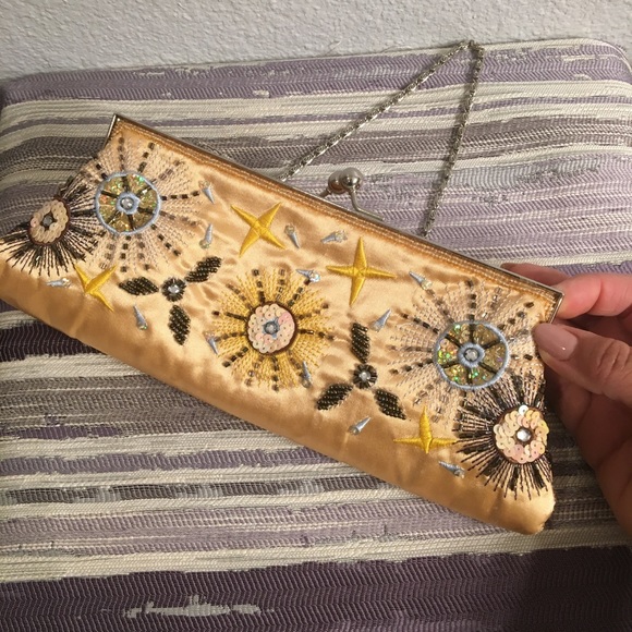 Purse - Picture 4 of 7